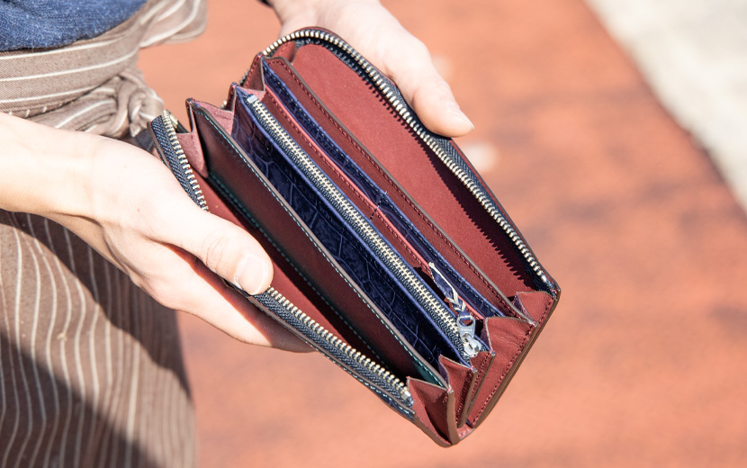 使い勝手の良いL字ファスナー財布 - バッグ・財布・革小物のカスタムオーダーメイド | HEDGE