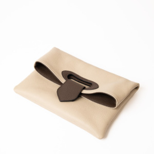 belt clutch bag